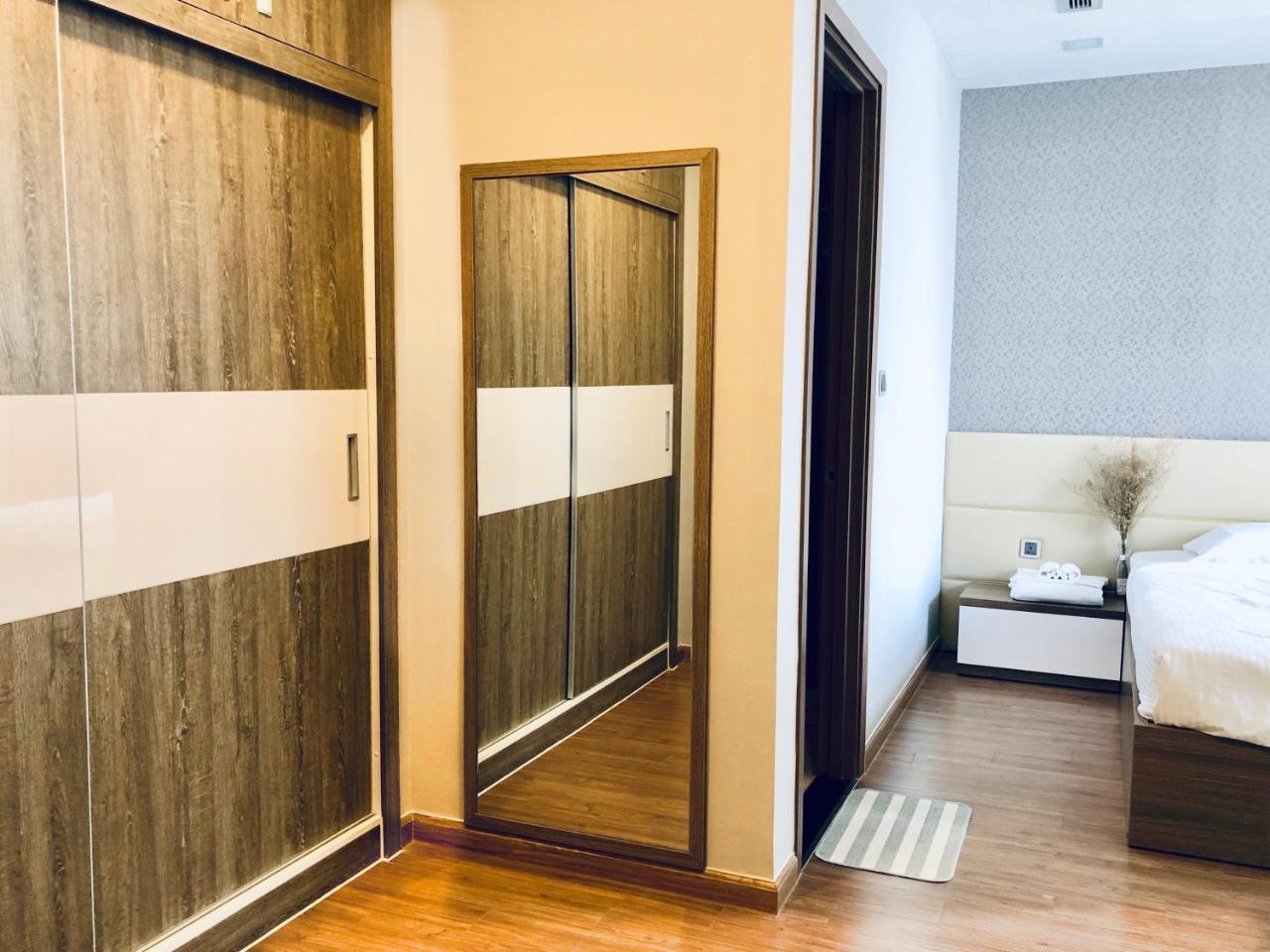 Travelaholic'S Homestay Ho Chi Minh City Exterior photo